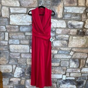 Elegant Red Sleeveless Dress